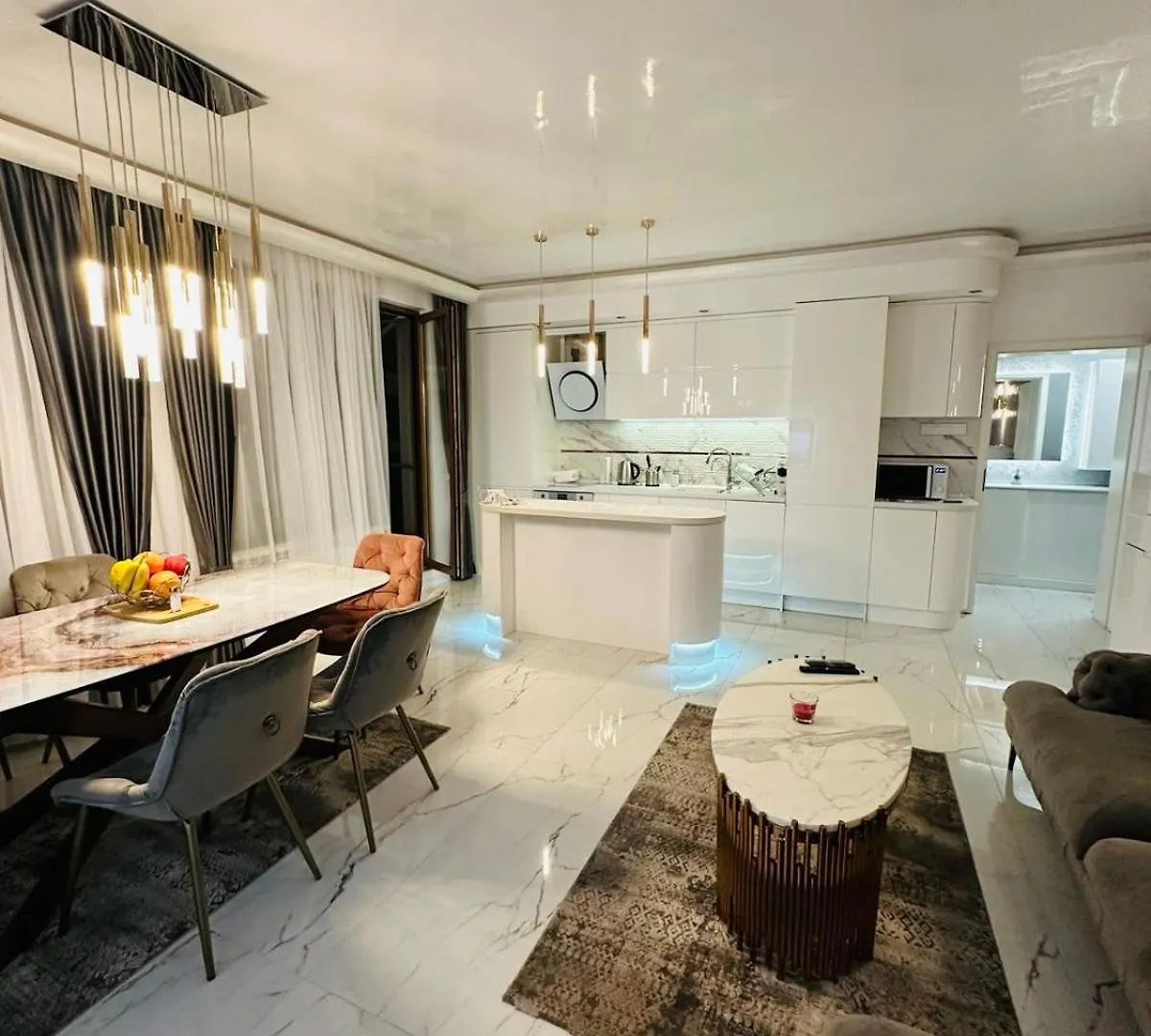 Spacious Prestige Penthouse ヴァルナ