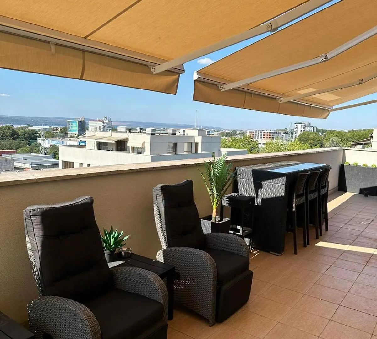 Spacious Prestige Penthouse ヴァルナ ブルガリア